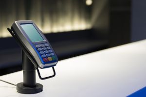 Обязательное применение онлайн-касс для индивидуальных предпринимателей новых регионов: важные изменения с 1 мая 2025 года