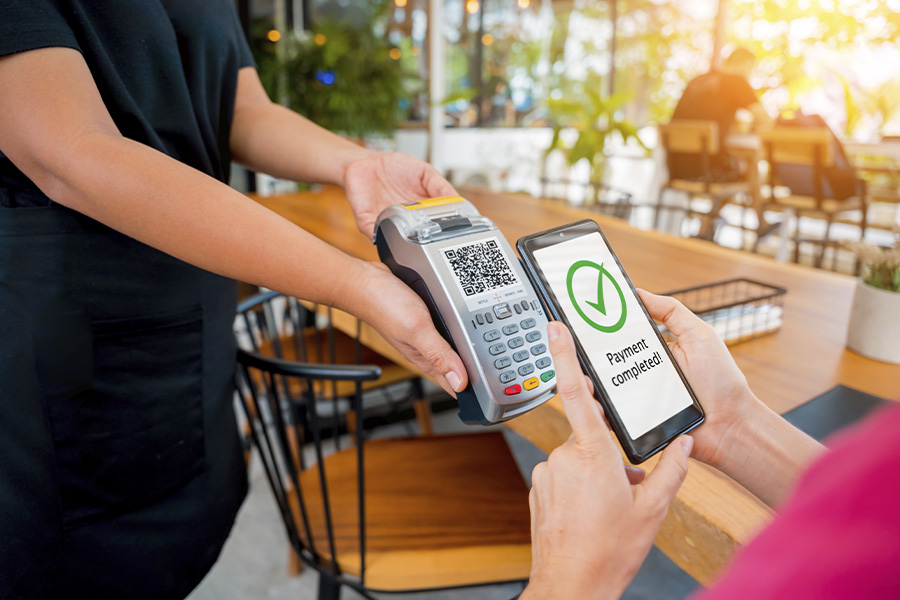 Что такое оплата QR-кодом и как она регулируется?